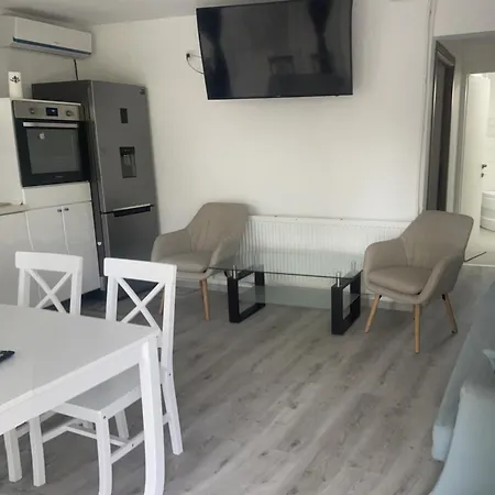 Ayan&anto Ysy Apartament