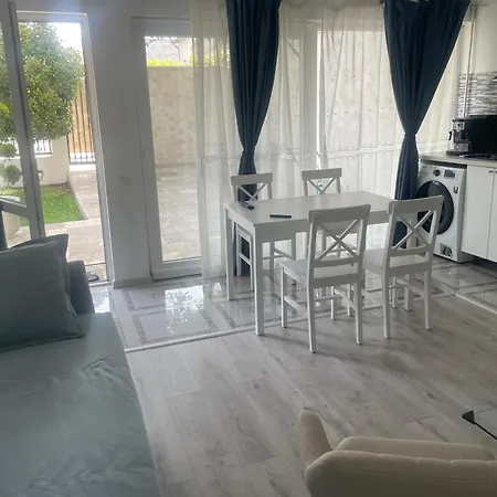 Apartment Ayan&anto Ysy *