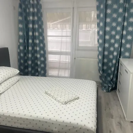 Ayan&anto Ysy * Eforie Nord